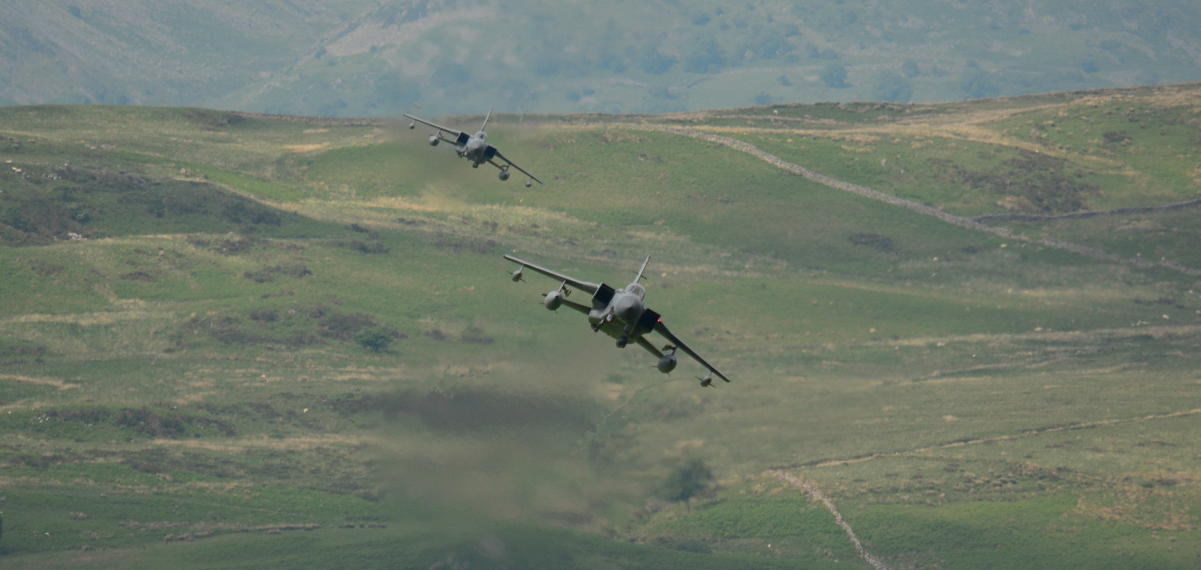Mach Loop Tornado GR4, 2-Ship Pair