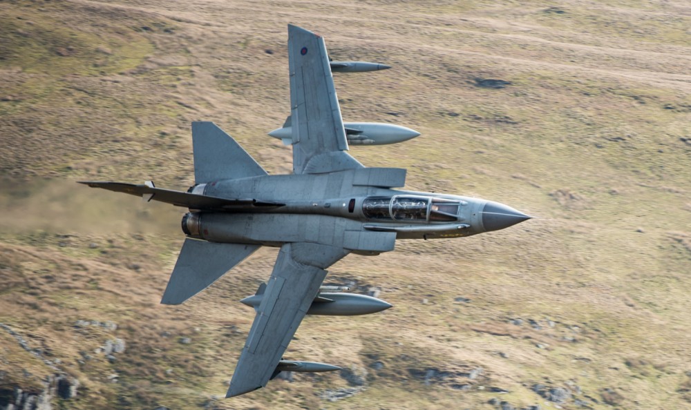 Mach Loop Tornado GR4